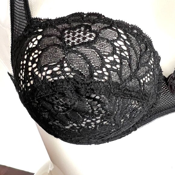 Vintage Lou Bra from Paris, France Lace Underwire Black Fishnet Bra NWT - Picture 7 of 16